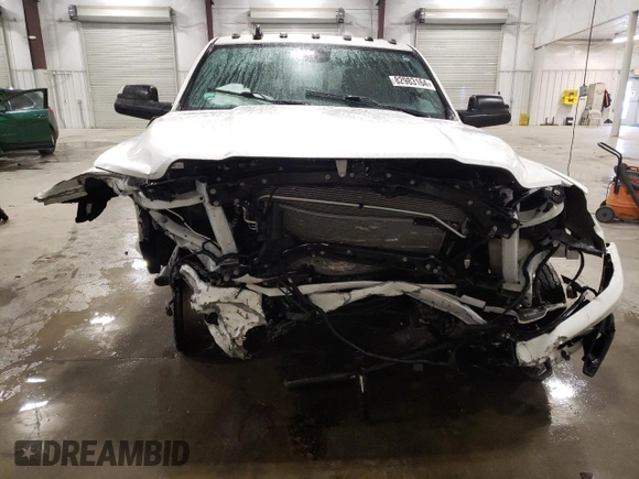 2022 Ram 2500 Big Horn with VIN 3C6UR5DJ3NG148578, listed as a Copart auction lot 82983164 with 38,972 mi miles and Salvage Title. Bid and sale history available at carsss.com. Image 5.