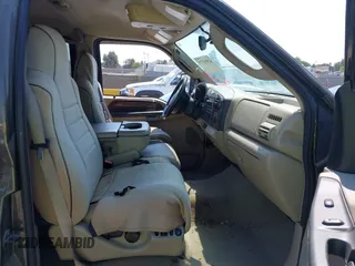 2005 Ford F-250 XL с VIN 1FTSW21P65EC44812, выставлен на аукционе IAAI как лот 42691573 с пробегом 76 672 миль миль и . История ставок и продаж доступна на DreamBid. Изображение 5.