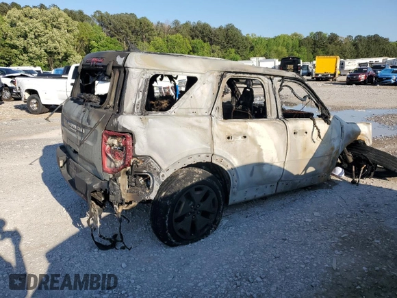 2021 Ford Bronco Sport Outer Banks with VIN 3FMCR9C62MRA94309, listed as a Copart auction lot 52341225 with Not provided miles and Non repairable. Bid and sale history available at DreamBid. Image 3.