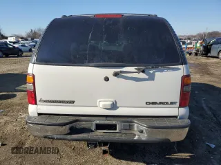 2002 Chevrolet Suburban LT with VIN 1GNFK16Z22J140703, listed as a Copart auction lot 41691065 with 234,596 mi miles and Salvage Title. Bid and sale history available at carsss.com. Image 6.