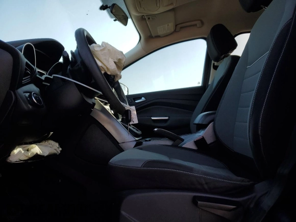 2013 Ford Escape SE with VIN 1FMCU0G94DUA29128, listed as a Copart auction lot 52251995 with 199,567 mi miles and Salvage Title. Bid and sale history available at carsss.com. Image 7.