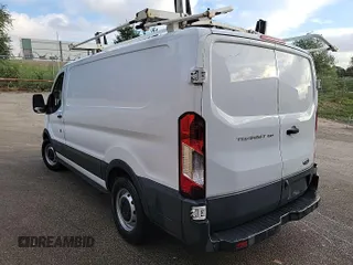 2017 Ford Transit с VIN 1FTYE1YM6HKA73827, выставлен на аукционе IAAI как лот 42838292 с пробегом 246 480 миль миль и . История ставок и продаж доступна на DreamBid. Изображение 8.