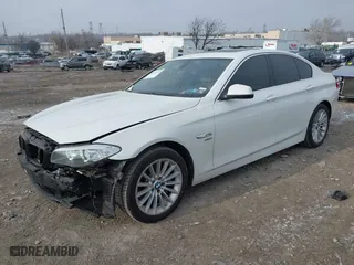 2012 BMW 5 Series 535i xDrive with VIN WBAFU7C58CDU62346, listed as a IAAI auction lot 41628782 with 116,290 mi miles. Bid and sale history available at carsss.com. Image 16.