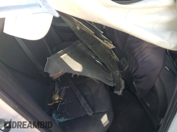 2020 Kia Optima LX z VIN 5XXGT4L3XLG432729, wystawiony jako Copart lot #47398654 z przebiegiem Nie podano mil oraz Nie do naprawy • Non repairable. Historia ofert i sprzedaży dostępna na DreamBid. Obrazek 10.