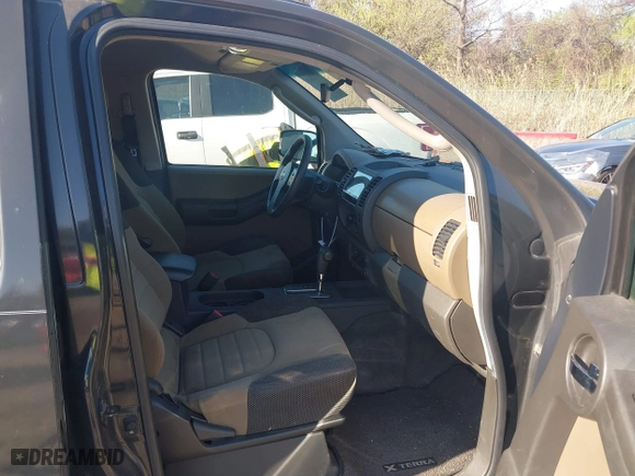 2005 Nissan Xterra S with VIN 5N1AN08W85C645690, listed as a IAAI auction lot 41928408 with 251,563 mi miles. Bid and sale history available at carsss.com. Image 5.