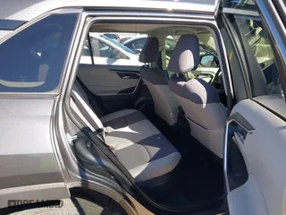 2022 Toyota RAV4 Hybrid XLE with VIN JTMRWRFV6ND165774, listed as a IAAI auction lot 41587093 with 48,578 mi miles. Bid and sale history available at carsss.com. Image 8.