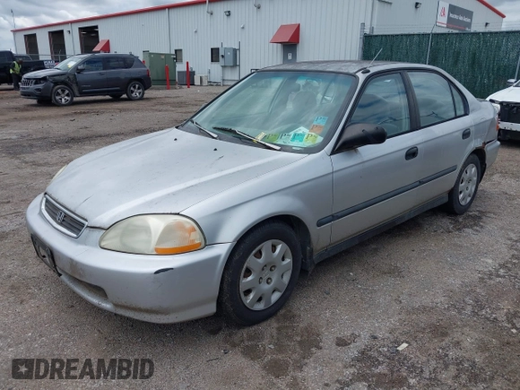 1998 Honda Civic DX z VIN 2HGEJ6525WH562868, wystawiony jako IAAI lot #42382885 z przebiegiem 222 789 mil mil oraz . Historia ofert i sprzedaży dostępna na DreamBid. Obrazek 2.