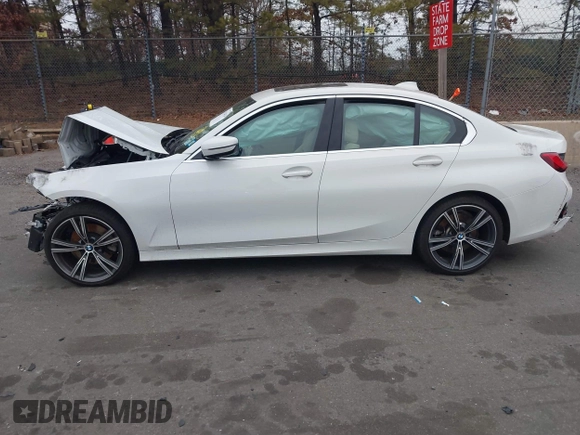 2021 BMW 3 Series 330i xDrive with VIN 3MW5R7J03M8B65004, listed as a IAAI auction lot 41244134 with Not Provided miles and . Bid and sale history available at DreamBid. Image 13.