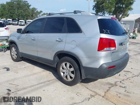 2011 Kia Sorento LX with VIN 5XYKTCA16BG187413, listed as a IAAI auction lot 42538874 with 162,002 mi miles and . Bid and sale history available at DreamBid. Image 3.