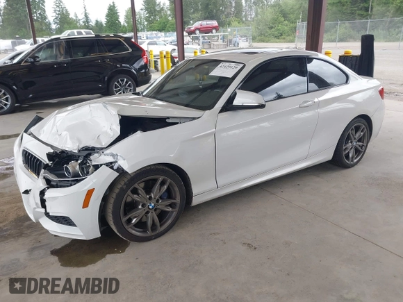 2016 BMW 2 Series M235i z VIN WBA1J7C52GV360561, wystawiony jako IAAI lot #42429129 z przebiegiem 90 218 mil mil oraz . Historia ofert i sprzedaży dostępna na DreamBid. Obrazek 17.