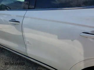 2025 Genesis GV70 Sport z VIN 5NMMCDTC8SH021087, wystawiony jako Copart lot #74002194 z przebiegiem 1 930 mil mil oraz Nie do naprawy • Non repairable. Historia ofert i sprzedaży dostępna na DreamBid. Obrazek 13.