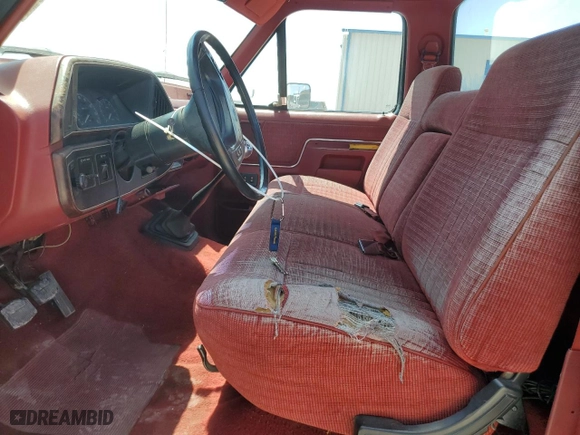 1990 Ford F-250 HD with VIN 1FTHF25G3LNB55796, listed as a Copart auction lot 67338344 with 12,057 mi miles and Salvage Title. Bid and sale history available at carsss.com. Image 7.