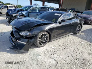 2021 Ford Mustang GT with VIN 1FA6P8CF0M5157658, listed as a Copart auction lot 68723122 with 13,929 mi miles. Bid and sale history available at carsss.com. Image 1.