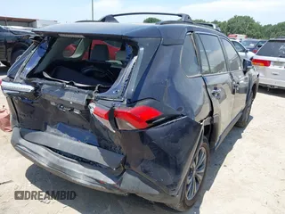 2024 Toyota RAV4 Hybrid XLE Premium with VIN 4T3B6RFV9RU169117, listed as a IAAI auction lot 42315608 with 29,069 mi miles and . Bid and sale history available at DreamBid. Image 4.