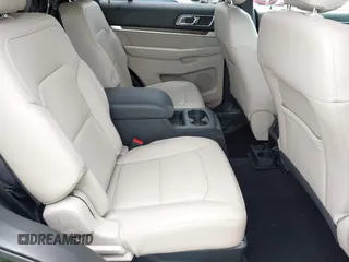 2019 Ford Explorer Limited z VIN 1FM5K8F82KGA03399, wystawiony jako IAAI lot #42329958 z przebiegiem 60 028 mil mil oraz . Historia ofert i sprzedaży dostępna na DreamBid. Obrazek 8.