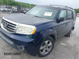 2015 Honda Pilot EX-L with VIN 5FNYF4H56FB040909, listed as a IAAI auction lot 42028609 with 267,375 mi miles and . Bid and sale history available at carsss.com. Image 19.