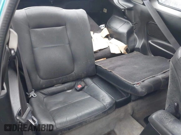 1994 Acura Integra LS z VIN JH4DC4452RS003407, wystawiony jako IAAI lot #41938549 z przebiegiem 150 811 mil mil oraz . Historia ofert i sprzedaży dostępna na DreamBid. Obrazek 8.