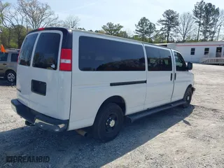 2019 Chevrolet Express Passenger LT with VIN 1GAZGPFG4K1286442, listed as a IAAI auction lot 41908138 with 241,894 mi miles. Bid and sale history available at carsss.com. Image 4.