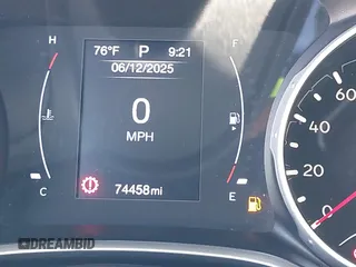 2019 Jeep Compass Sport с VIN 3C4NJCAB8KT652360, выставлен на аукционе IAAI как лот 42474719 с пробегом 74 458 миль миль и . История ставок и продаж доступна на DreamBid. Изображение 15.