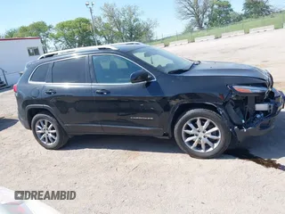2017 Jeep Cherokee Limited with VIN 1C4PJMDS2HD239018, listed as a IAAI auction lot 42254356 with 129,673 mi miles and . Bid and sale history available at DreamBid. Image 14.