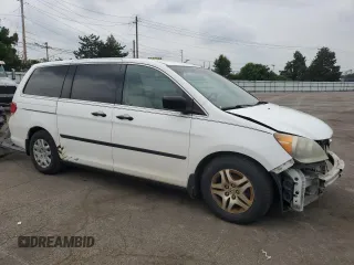 2009 Honda Odyssey LX z VIN 5FNRL38259B050624, wystawiony jako Copart lot #57357605 z przebiegiem 232 991 mil mil oraz Czysty tytuł • Clean title. Historia ofert i sprzedaży dostępna na DreamBid. Obrazek 4.