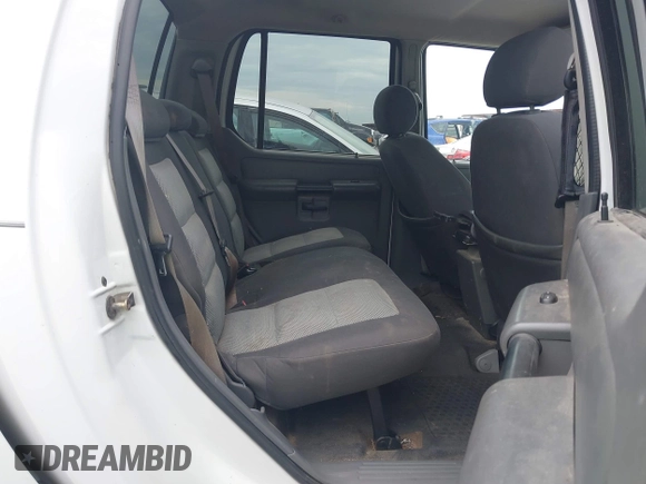 2005 Ford Explorer Sport Trac XLS with VIN 1FMZU67K55UA58803, listed as a IAAI auction lot 42483158 with 239,496 mi miles and . Bid and sale history available at DreamBid. Image 8.