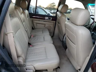 2005 Lincoln Navigator Luxury with VIN 5LMFU275X5LJ23976, listed as a Copart auction lot 81072744 with 156,541 mi miles and Salvage Title. Bid and sale history available at carsss.com. Image 11.