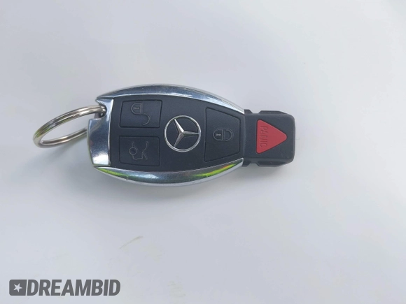 2014 Mercedes-Benz E 350 Sport with VIN WDDHF5KB7EA999026, listed as a IAAI auction lot 41929685 with 119,827 mi miles and . Bid and sale history available at carsss.com. Image 11.