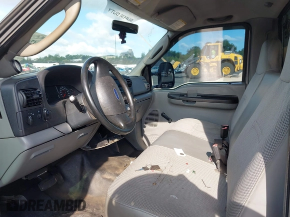 2006 Ford F-250 XL with VIN 1FTSF21P26EB85050, listed as a IAAI auction lot 42652890 with 236,226 mi miles and . Bid and sale history available at DreamBid. Image 5.