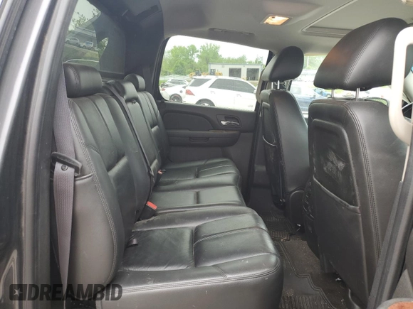 2011 Chevrolet Avalanche LT z VIN 3GNTKFE33BG214581, wystawiony jako Copart lot #55279435 z przebiegiem 182 711 mil mil oraz Szkoda całkowita • Salvage title. Historia ofert i sprzedaży dostępna na DreamBid. Obrazek 10.