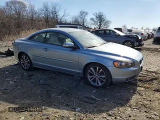 2010 Volvo C70 with VIN YV1672MC7AJ092364, listed as a Copart auction lot 46311325 with 127,114 mi miles and Salvage Title. Bid and sale history available at carsss.com. Image 4.