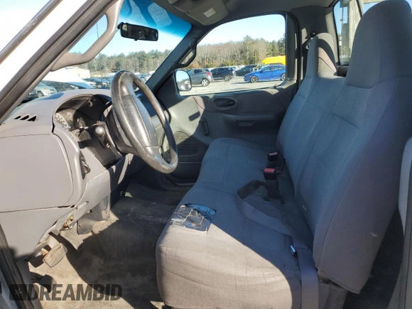 2001 Ford F-150 XL z VIN 1FTZF17241NB28460, wystawiony jako Copart lot #45940015 z przebiegiem Nie podano mil oraz Szkoda całkowita • Salvage title. Historia ofert i sprzedaży dostępna na DreamBid. Obrazek 7.