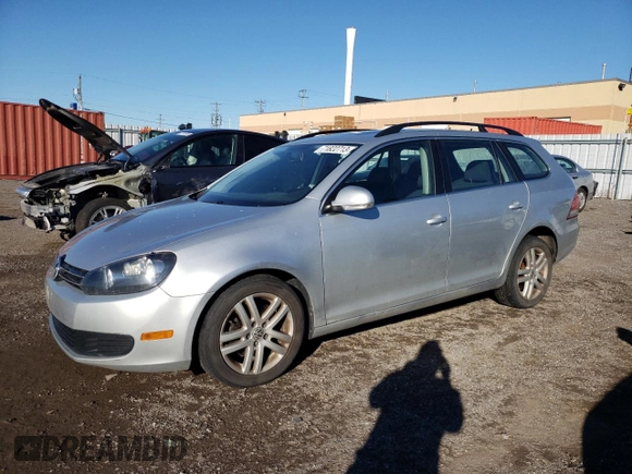 2011 Volkswagen Jetta SE with VIN 3VWPX7AJ2BM617732, listed as a Copart auction lot 71822713 with 83,455 mi miles and Salvage title. Bid and sale history available at DreamBid. Image 1.