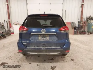 2017 Nissan Rogue SL with VIN 5N1AT2MT1HC794587, listed as a IAAI auction lot 41708715 with 121,017 mi miles. Bid and sale history available at carsss.com. Image 17.