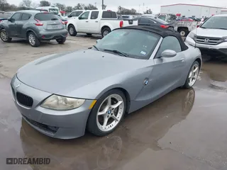 2006 BMW Z4 3.0si with VIN 4USBU53546LX01739, listed as a IAAI auction lot 41531608 with 79,376 mi miles. Bid and sale history available at carsss.com. Image 17.