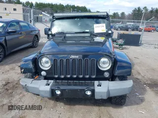 2017 Jeep Wrangler Unlimited Sahara with VIN 1C4BJWEG8HL711566, listed as a IAAI auction lot 42047290 with 147,789 mi miles and . Bid and sale history available at DreamBid. Image 13.