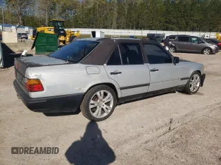 1988 Mercedes-Benz 300 with VIN WDBEA30D3JA683278, listed as a Copart auction lot 51253825 with 135,890 mi miles and Clean Title. Bid and sale history available at carsss.com. Image 3.