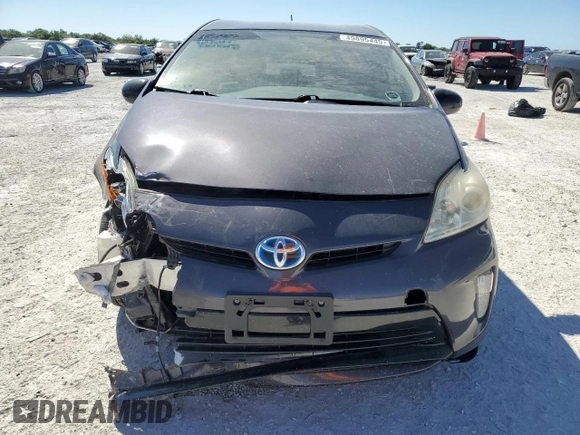 2014 Toyota Prius Four with VIN JTDKN3DU2E1739722, listed as a Copart auction lot 49895445 with 109,286 mi miles and Non Repairable. Bid and sale history available at DreamBid. Image 5.