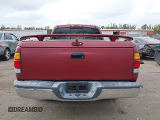 2000 Toyota Tundra SR5 z VIN 5TBRT3417YS053962, wystawiony jako IAAI lot #42051203 z przebiegiem 165 584 mil mil oraz . Historia ofert i sprzedaży dostępna na DreamBid. Obrazek 17.