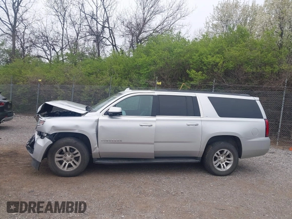 2017 Chevrolet Suburban LT with VIN 1GNSKHKC3HR191078, listed as a IAAI auction lot 41998257 with 165,238 mi miles. Bid and sale history available at carsss.com. Image 14.