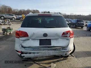 2013 Volkswagen Touareg Lux with VIN WVGEF9BP5DD000427, listed as a Copart auction lot 82340364 with Not Provided miles and Salvage Title. Bid and sale history available at DreamBid. Image 6.