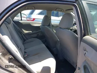2010 Toyota Corolla с VIN 1NXBU4EE4AZ327130, выставлен на аукционе IAAI как лот 42201087 с пробегом 204 099 миль миль и . История ставок и продаж доступна на DreamBid. Изображение 8.