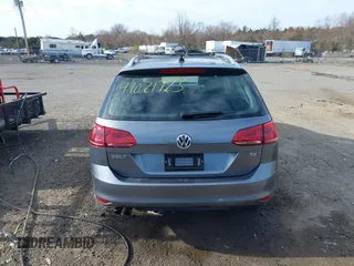 2015 Volkswagen Golf SportWagen TDI SE with VIN 3VWCA7AU7FM506948, listed as a IAAI auction lot 41021723 with 182,093 mi miles. Bid and sale history available at carsss.com. Image 16.