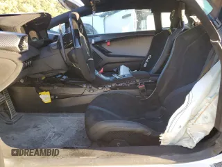 2022 Lamborghini Huracan z VIN ZHWUA6ZX5NLA19726, wystawiony jako Copart lot #75687334 z przebiegiem Nie podano mil oraz Nie do naprawy. Historia ofert i sprzedaży dostępna na DreamBid. Obrazek 7.