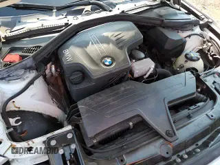 2017 BMW 3 Series 320i xDrive with VIN WBA8A3C35HK692616, listed as a Copart auction lot 68328755 with 97,662 mi miles and Salvage title. Bid and sale history available at DreamBid. Image 13.