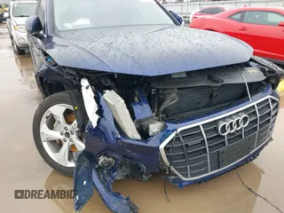 2021 Audi Q5 Premium Plus with VIN WA1BAAFY5M2057078, listed as a IAAI auction lot 41542170 with 37,519 mi miles. Bid and sale history available at carsss.com. Image 6.