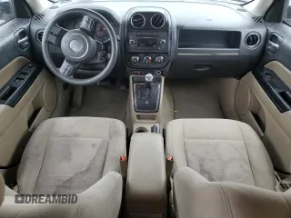 2014 Jeep Patriot Sport with VIN 1C4NJPBA0ED601488, listed as a Copart auction lot 63791785 with 204,926 mi miles and Salvage title. Bid and sale history available at DreamBid. Image 8.