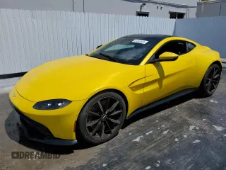 2019 Aston Martin Vantage z VIN SCFSMGAW6KGN01897, wystawiony jako Copart lot #51802505 z przebiegiem Nie podano mil oraz Szkoda całkowita • Salvage title. Historia ofert i sprzedaży dostępna na DreamBid. Obrazek 1.