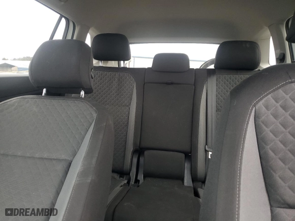 2020 Volkswagen Tiguan S with VIN 3VV1B7AX4LM037073, listed as a Copart auction lot 42588175 with 25,289 mi miles and Salvage Title. Bid and sale history available at carsss.com. Image 10.