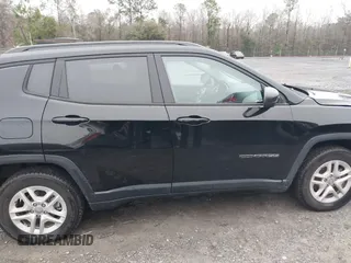 2018 Jeep Compass Sport with VIN 3C4NJCAB1JT286093, listed as a IAAI auction lot 41770377 with 83,354 mi miles. Bid and sale history available at carsss.com. Image 13.